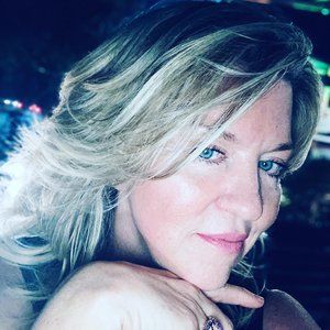 Meet your Posher, Jean